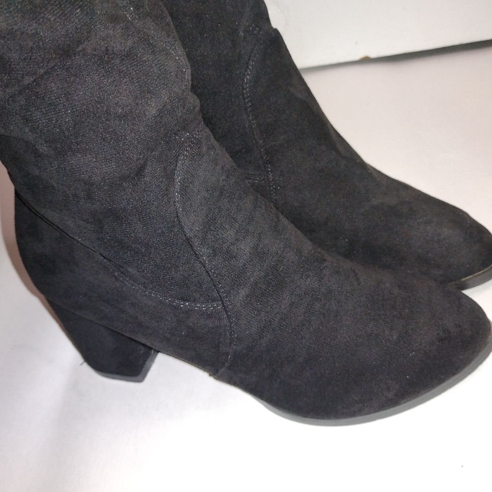 Elegant Black Over-the-Knee Boots- 3in(9cm) - Picture 13 of 13